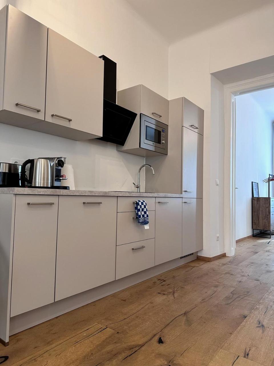 Donau Dreams Modernes Hideaway L Hg9 Apartment เวียนนา ภายนอก รูปภาพ